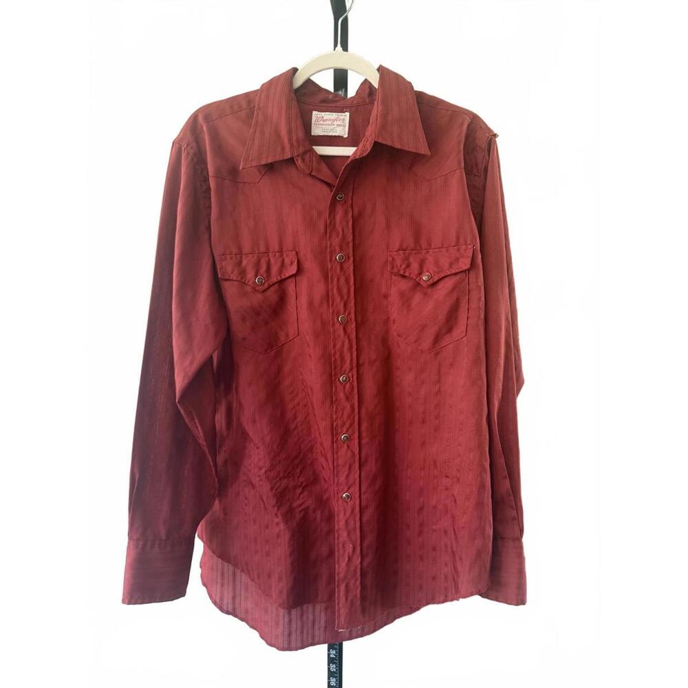 Vintage Wrangler Men's Long Sleeve Casual Shirt in Red XL